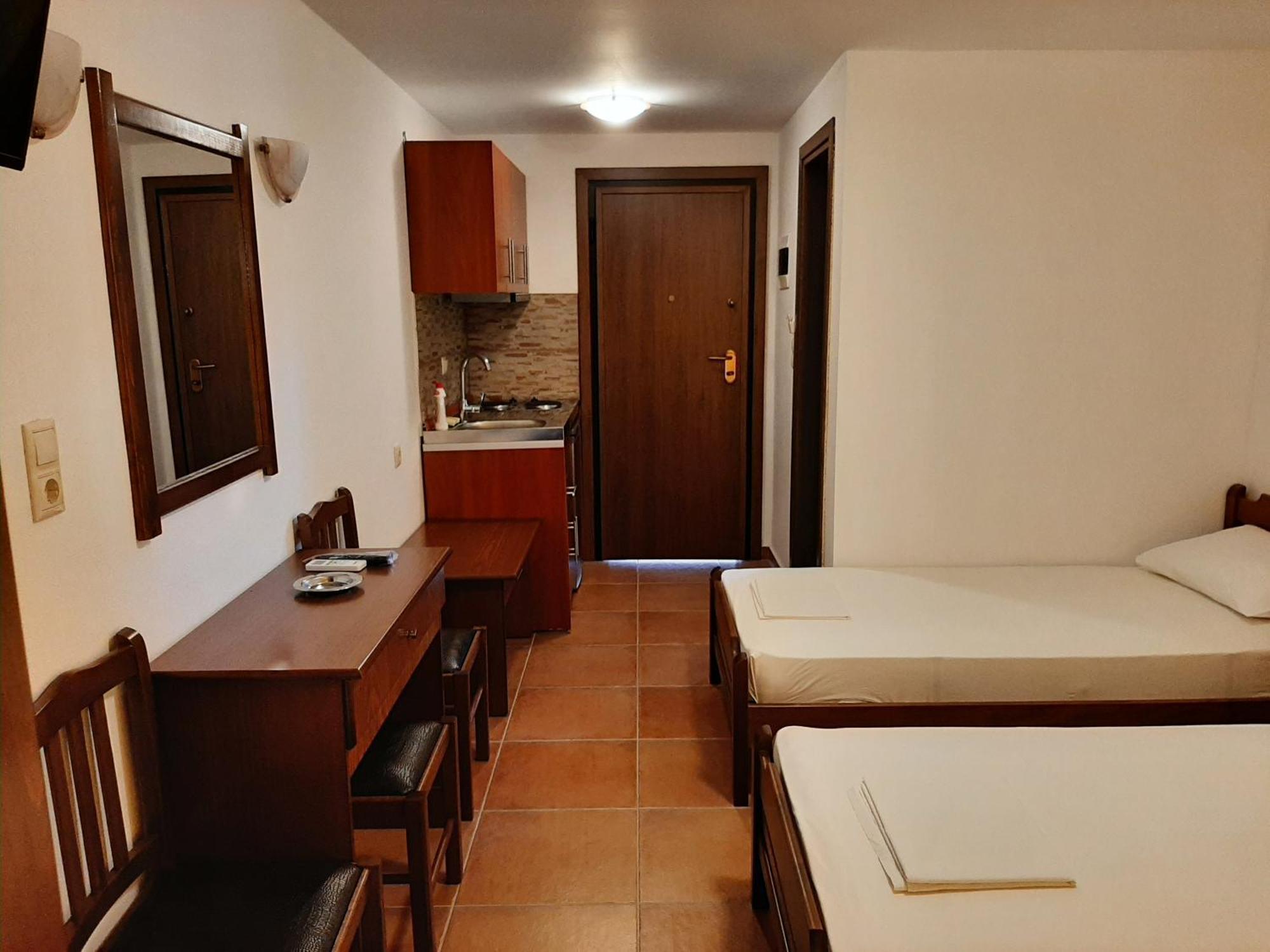 Hotel Kosmas Sarti Zimmer foto