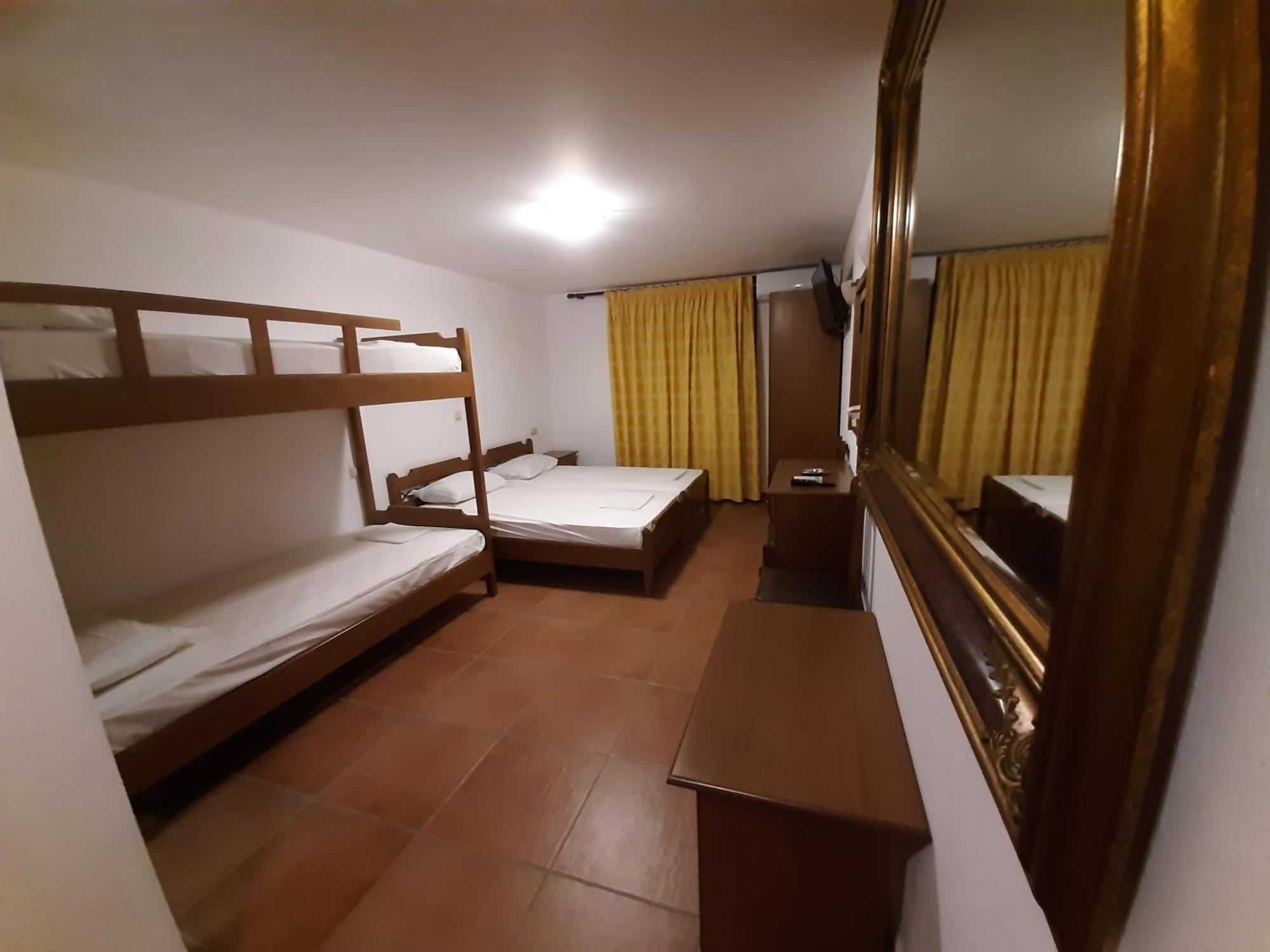 Hotel Kosmas Sarti Zimmer foto